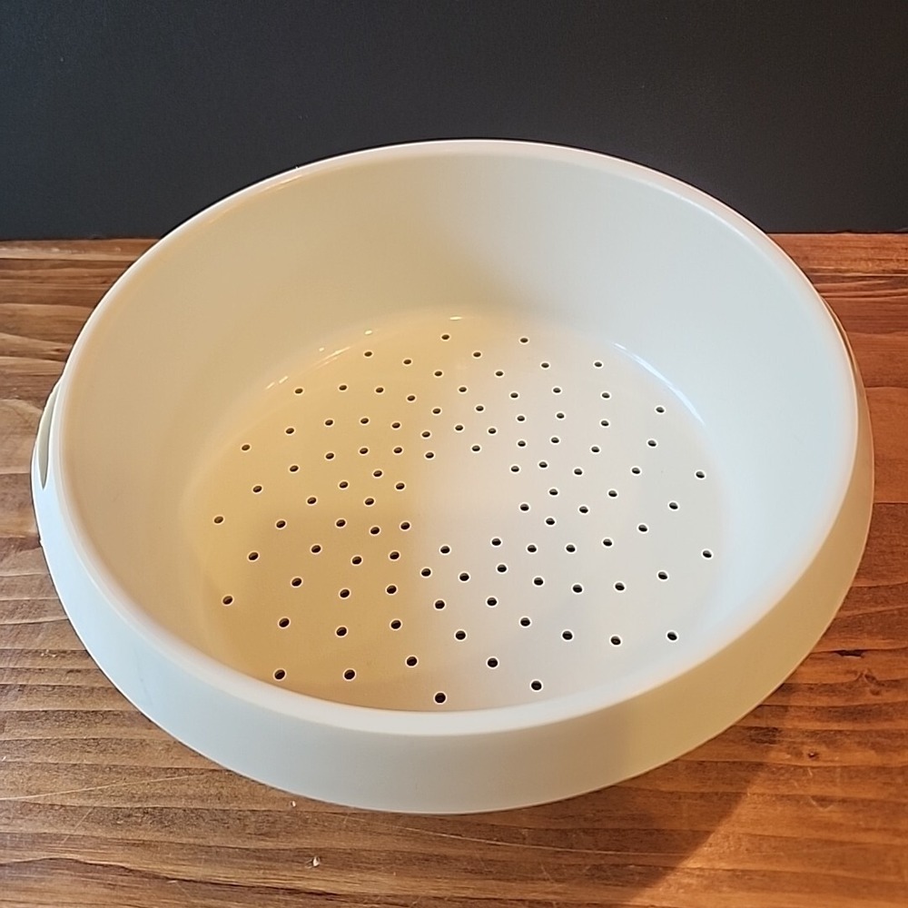 Vintage Tupperware 1335-5 Seal & Serve Strainer Steamer Replacement‎ Insert